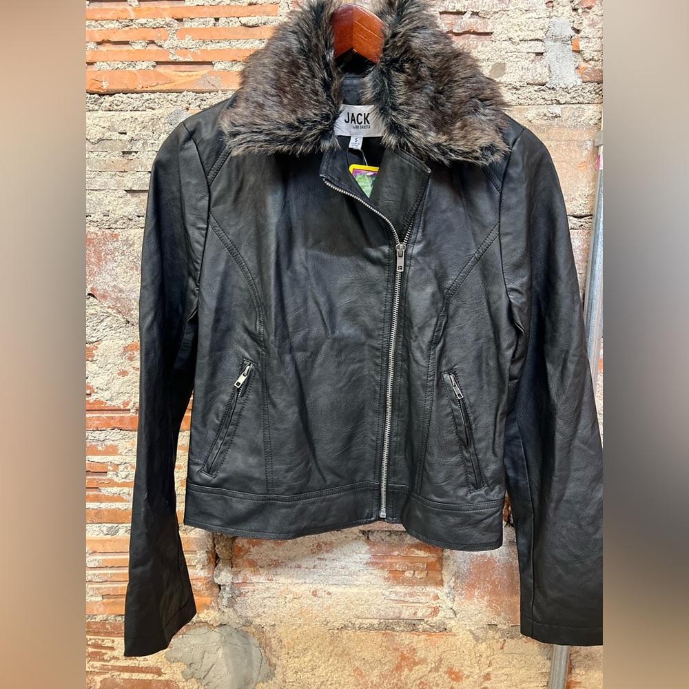 JACK by BB Dakota NWT faux leather black jacket removable Fur Collar Sz Small